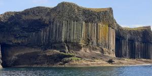 Fieldtrip 2019 - pillar basalt